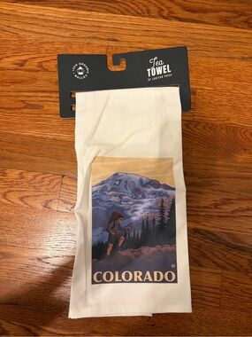NWT Colorado Tea Towel